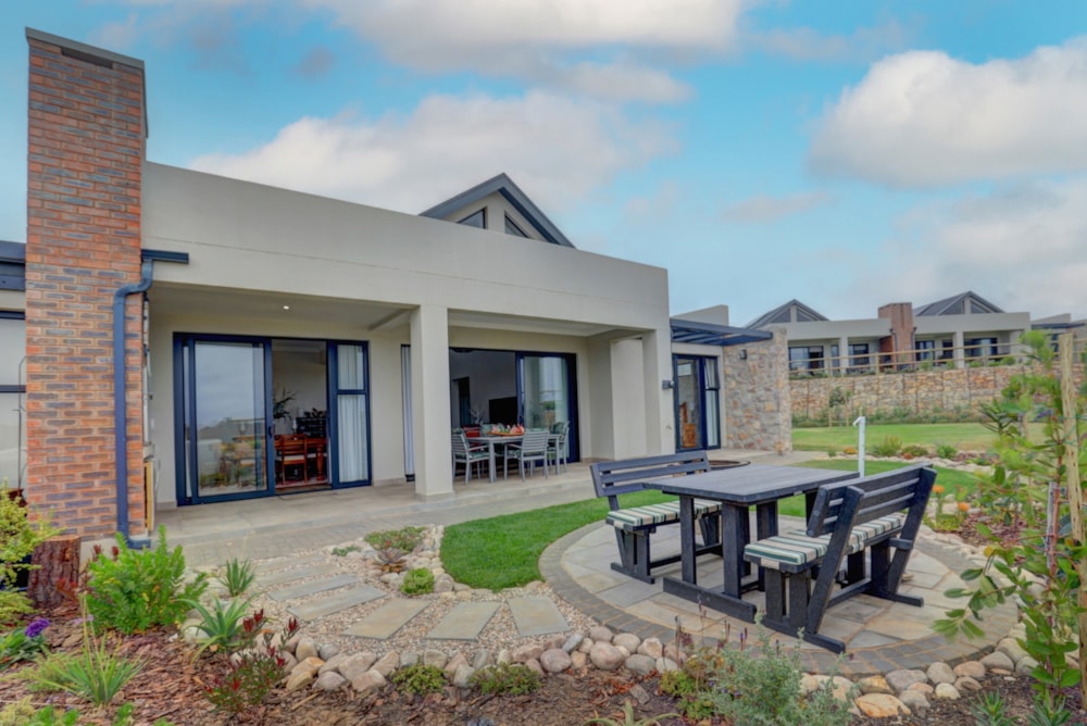 Cluster for sale in Renosterbos Estate - 1MB1726649