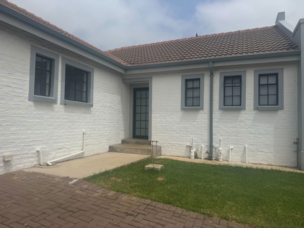 Townhouse for sale in Heidelberg, Gauteng - 1SP1727043