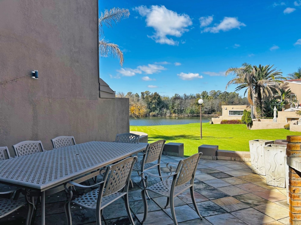 Townhouse for sale in Peacehaven - 1VT1701762