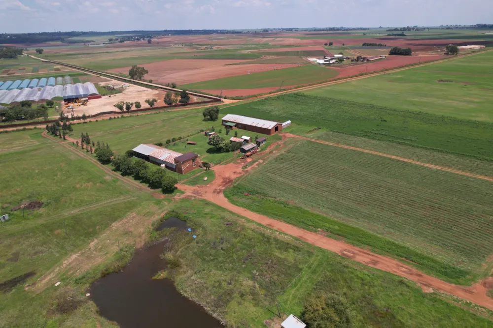 Mixed use farm for sale in Bapsfontein - PRN1725936 Mixed use farm for sale in Bapsfontein - PRN1725936