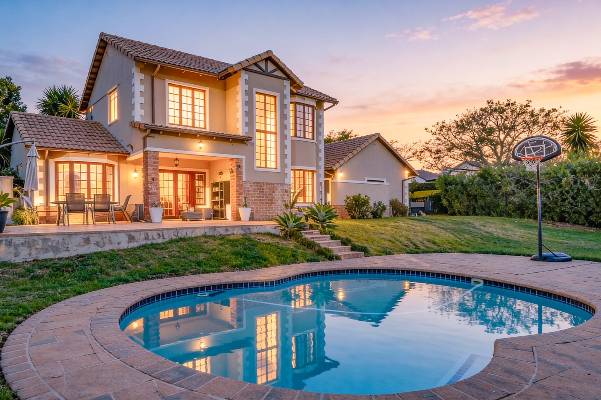 House for sale in Clifton Hill Estate - 1KF1703595