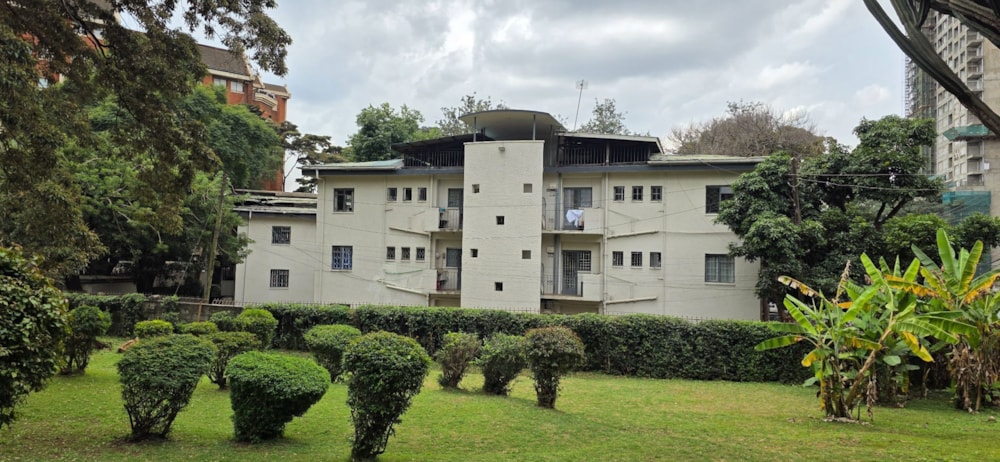 Commercial vacant land for sale in Upper Hill, Kenya - 3KE1704567