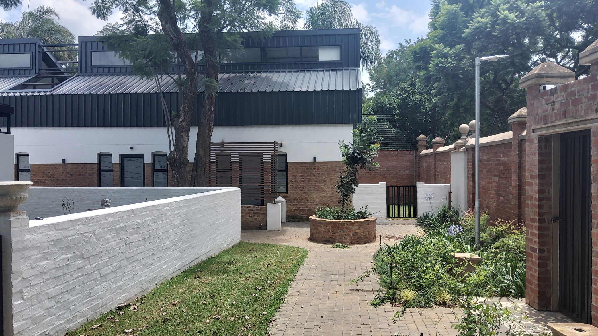 House to rent in Brooklyn, Pretoria East - PTL1706978