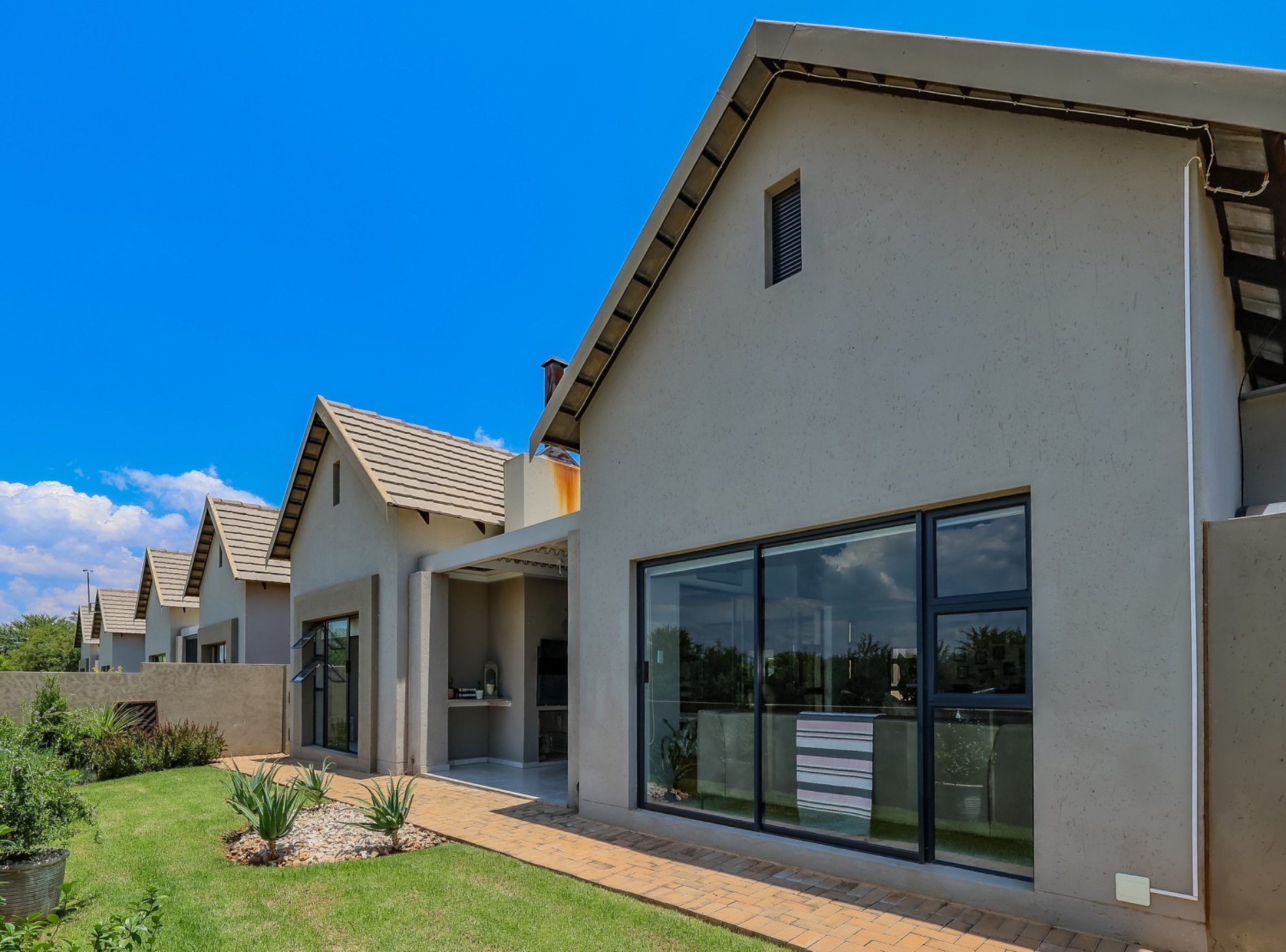 Townhouse for sale in Leloko Estate - 1HR1727982