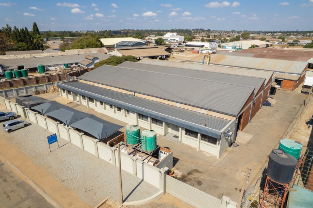 Commercial industrial property for sale in Msasa, Zimbabwe - 3ZB1716538