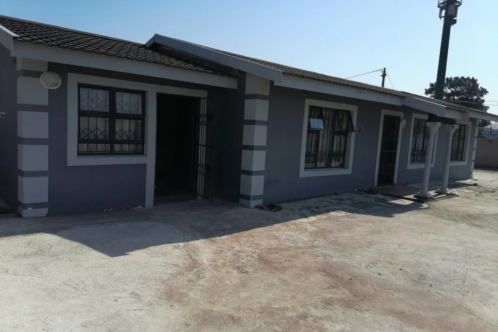 House for sale in Umlazi - 1WB1726060 House for sale in Umlazi - 1WB1726060
