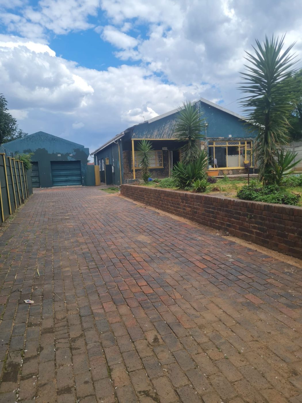 House for sale in Kew - BED1720230