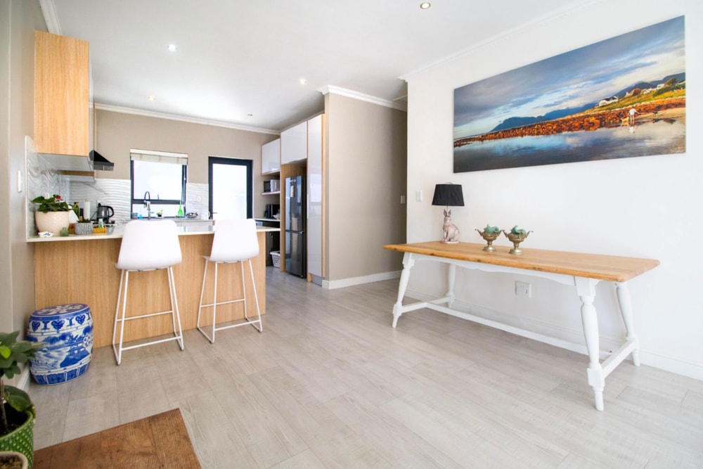 House for sale in Aan de Wijnlanden - ST1716348