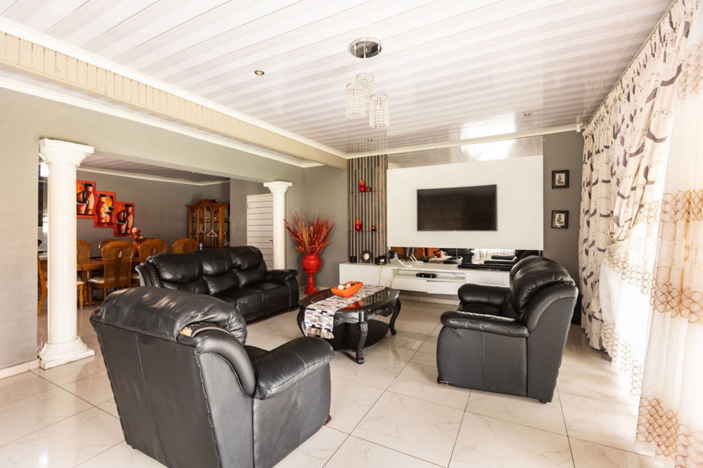 House for sale in Barry Hertzog Park - 1NW1726258