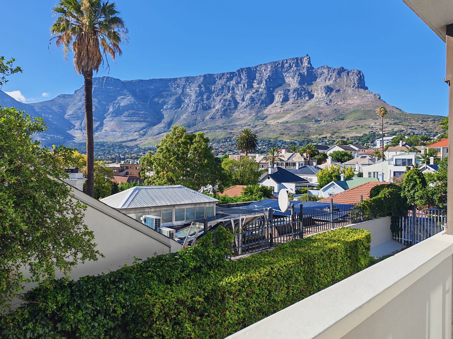 Apartment to rent in Tamboerskloof - CBL1727889