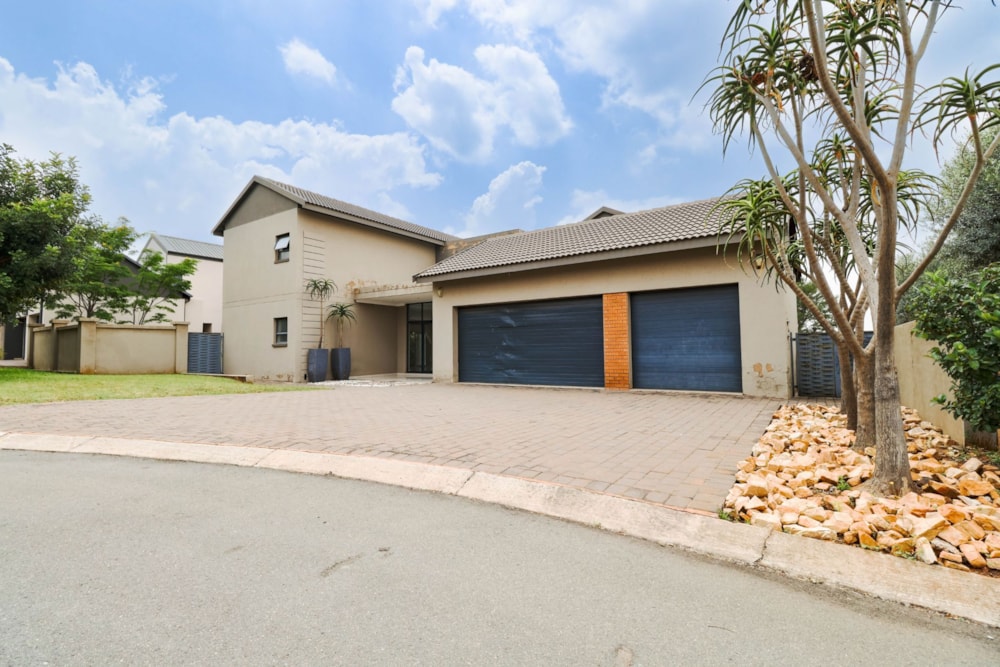 Security estate home for sale in Midstream Estate - CN1726230