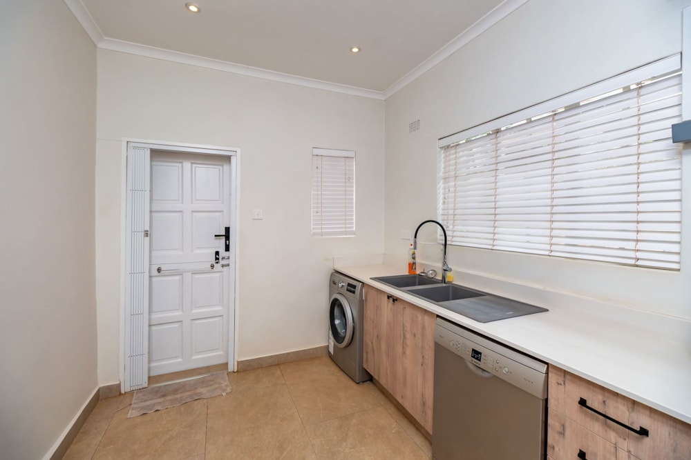 House for sale in Mount Pleasant, Zimbabwe - 3ZB1726595