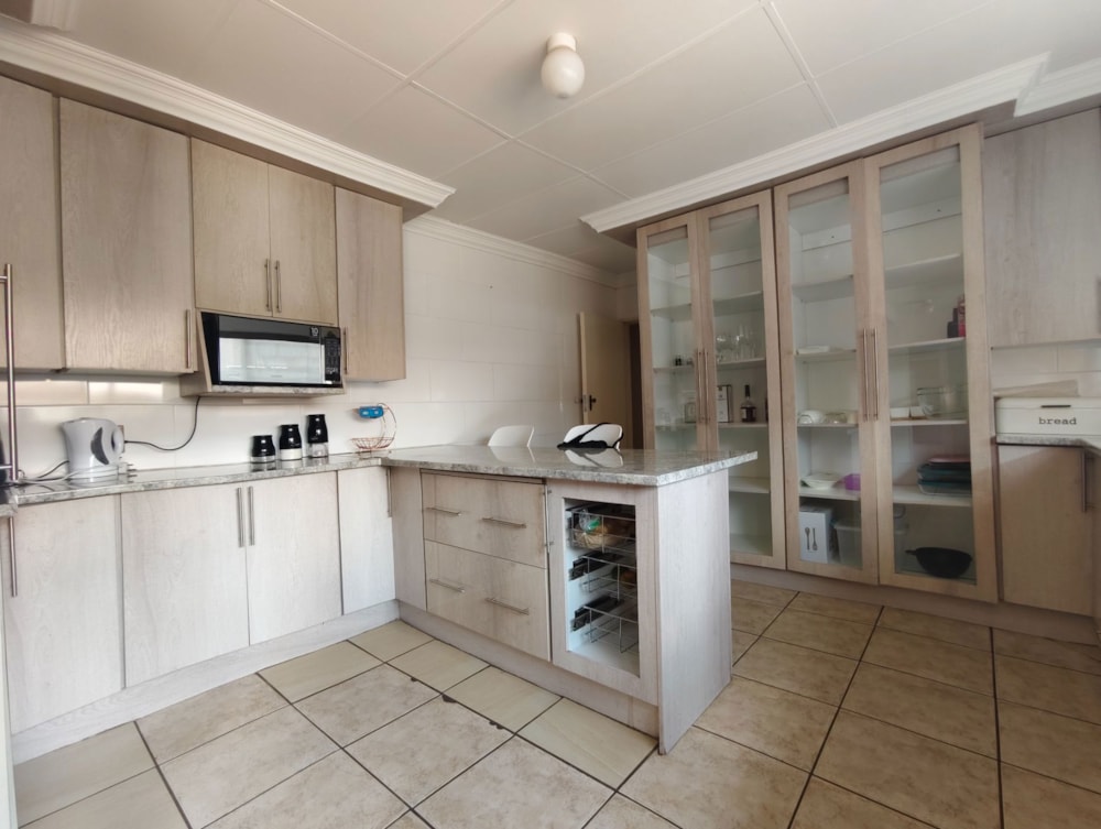 House to rent in  Vanderbijlpark SW 5 - 1VT1725190