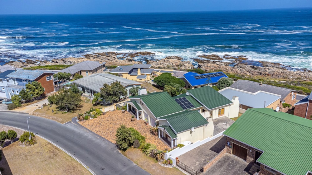 House for sale in Perlemoenbaai - 1SW1727191