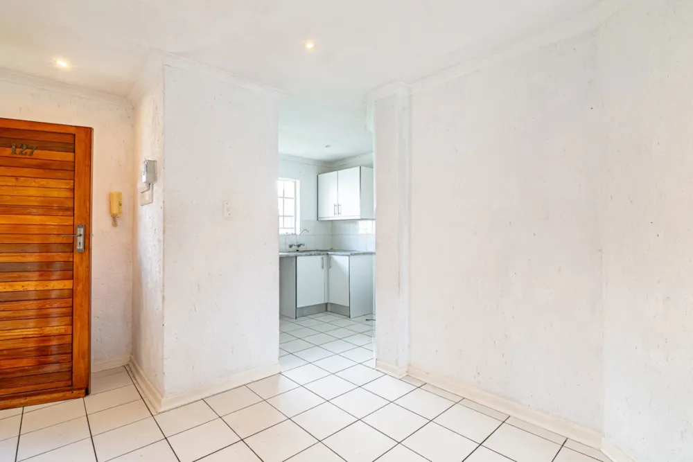 Apartment sold in Vorna Valley - MR1725625 Apartment sold in Vorna Valley - MR1725625
