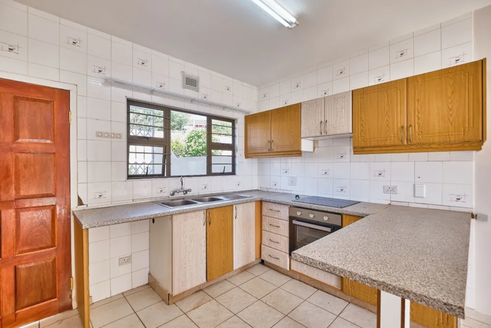 Apartment for sale in Illovo Beach - 1WB1726336 Apartment for sale in Illovo Beach - 1WB1726336