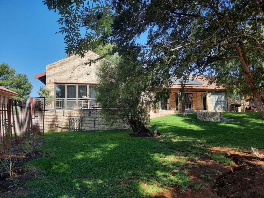 House for sale in Douglas Rural - 1KJ1726152