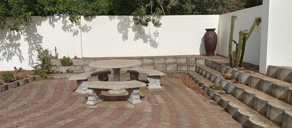 House for sale in Albertinia - 1SR1725166