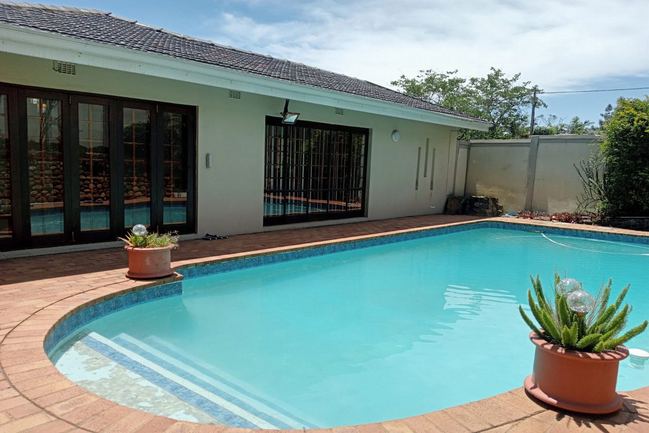 House for sale in Athlone Park - 1WB1726040