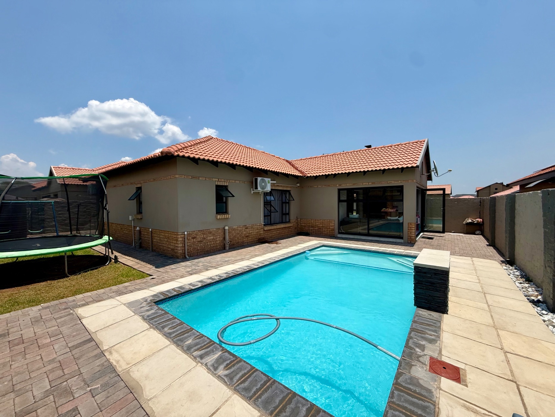 House for sale in Hexrivier Lifestyle Estate - 1RU1726186