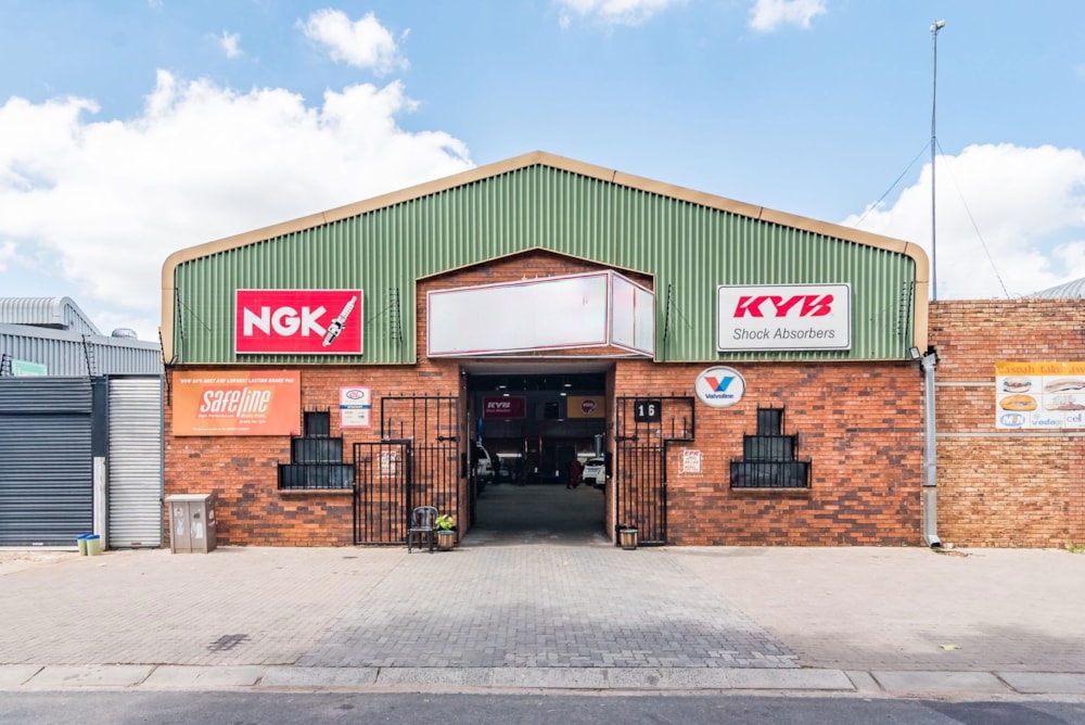 Commercial Building for sale in Krugersdorp Central - 1KR1725598