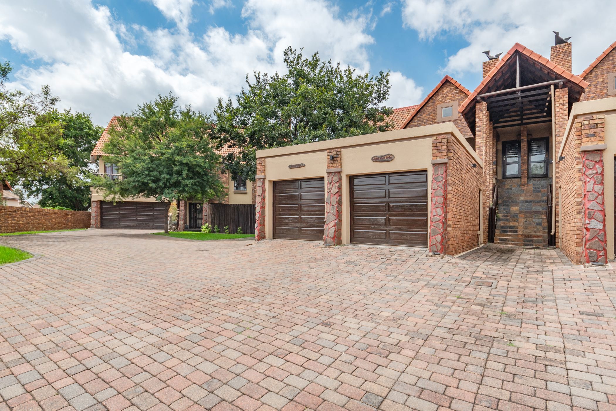 Apartment for sale in Glen Marais - KTP1726031