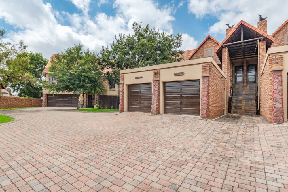 Apartment for sale in Glen Marais - KTP1726031