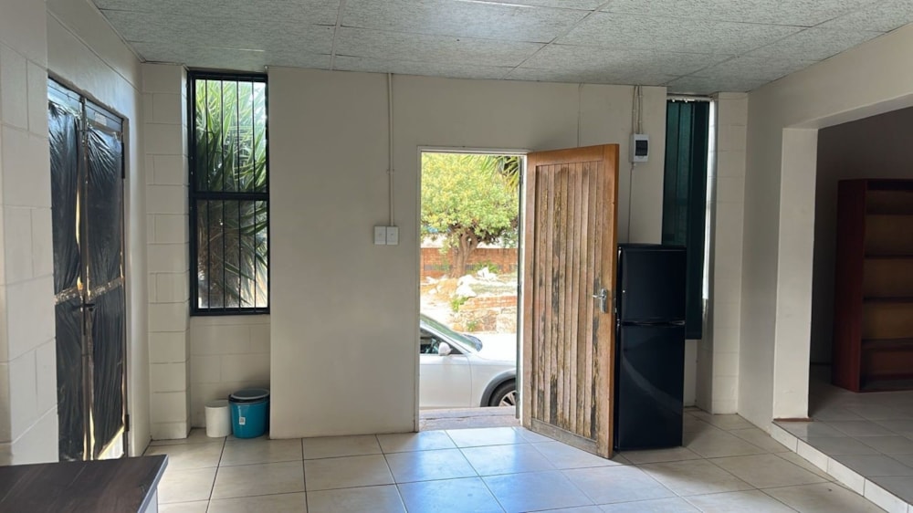 Apartment to rent in West End , Kimberley - 1KJ1725646 Apartment to rent in West End , Kimberley - 1KJ1725646
