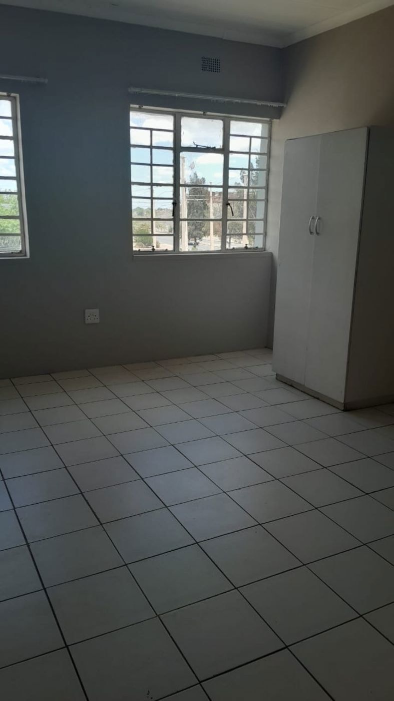 Apartment to rent in Kimberley - 1KJ1725649 Apartment to rent in Kimberley - 1KJ1725649