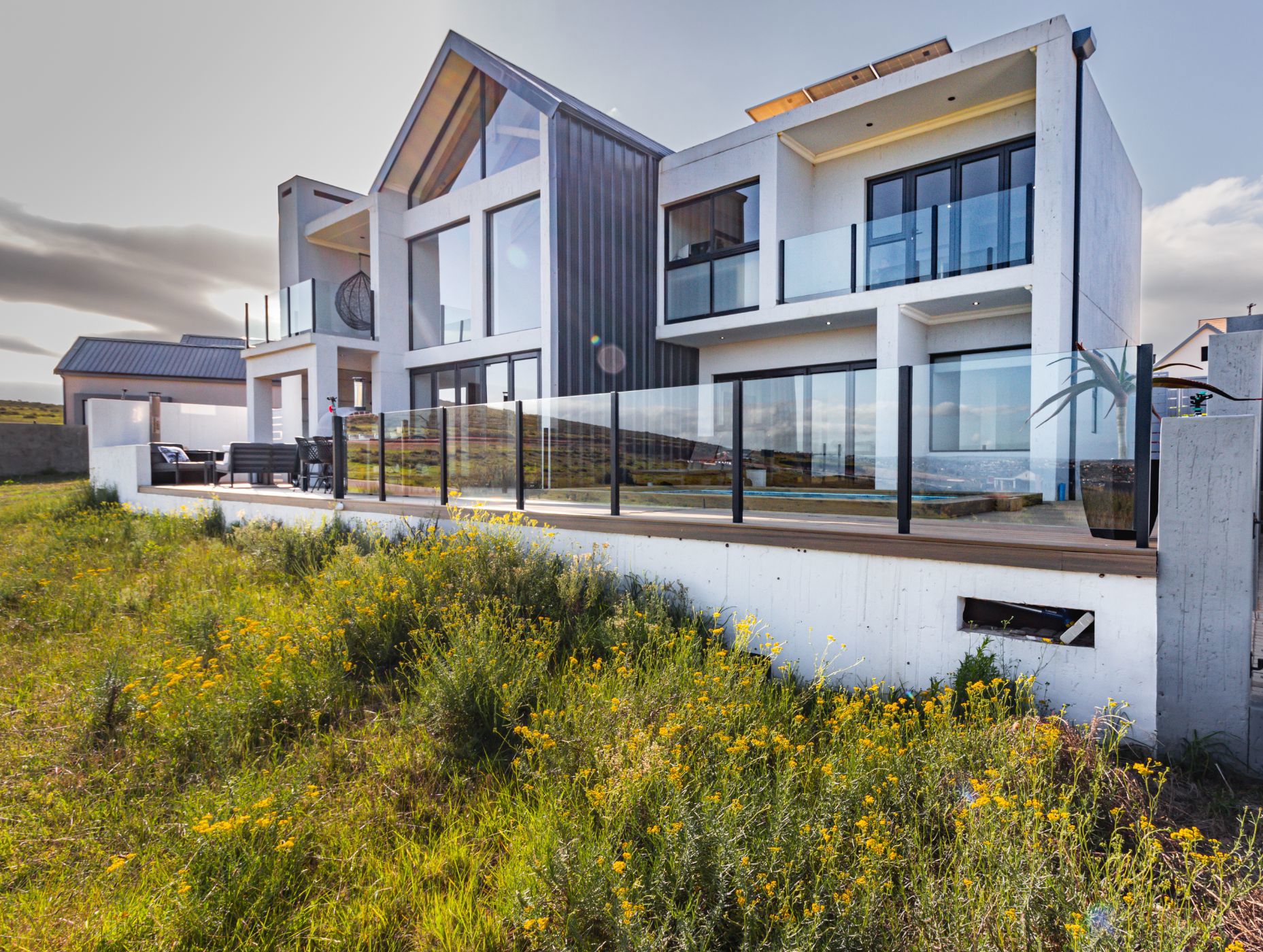 Security estate home for sale in Outeniquasbosch Wildlife Village - 1MB1725820