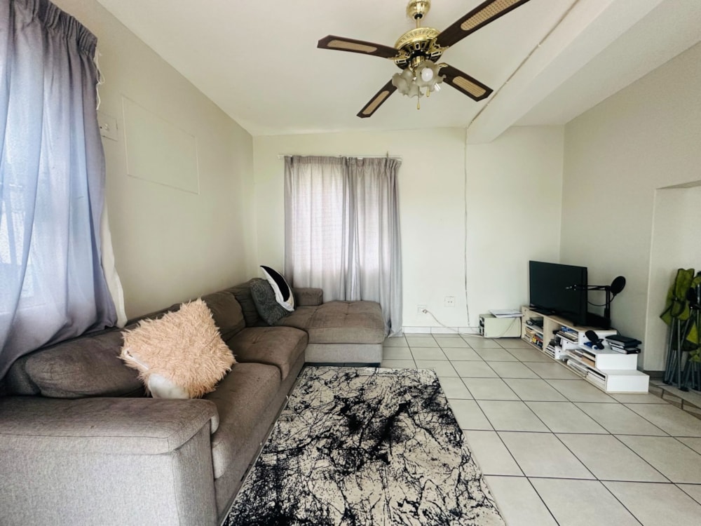 Townhouse to rent in Arboretum, Richards Bay - 1RY1725702