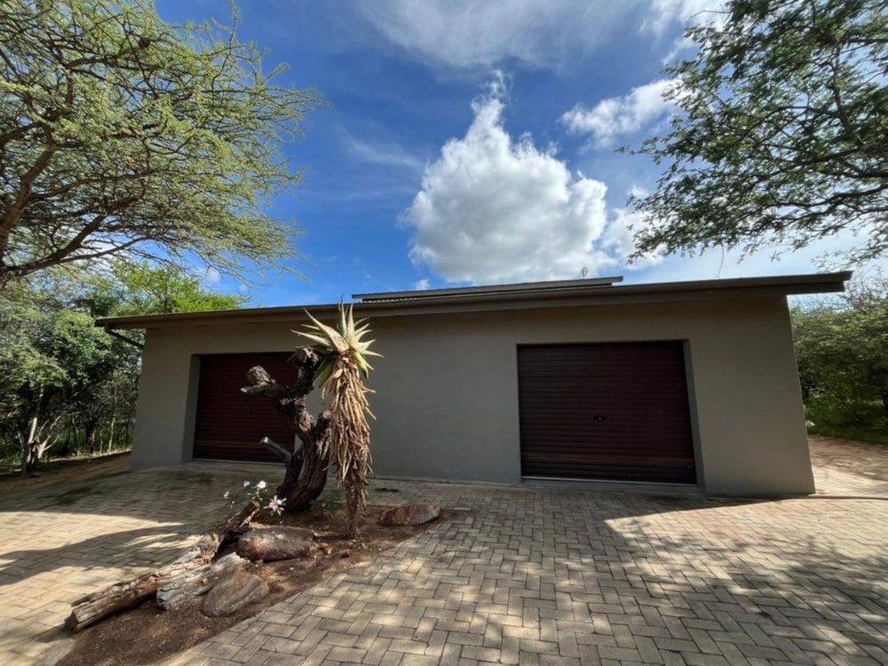 Double-storey house to rent in Hoedspruit Wildlife Estate - 1HS1725809