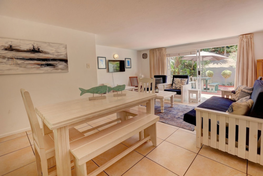 Townhouse for sale in Bayview, Hartenbos - 1MB1726517