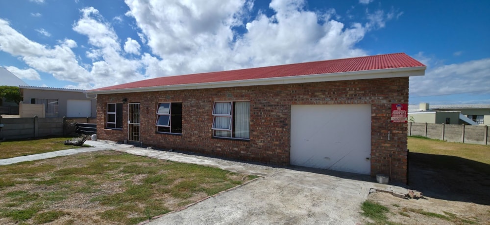 House for sale in Struisbaai - 1SW1725706