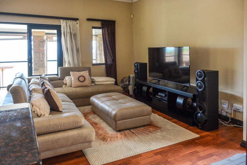 Townhouse for sale in Camperdown - 1PM1728807