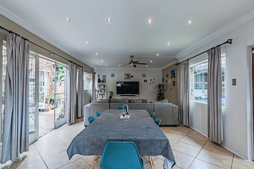 House for sale in Rooihuiskraal - CN1725789