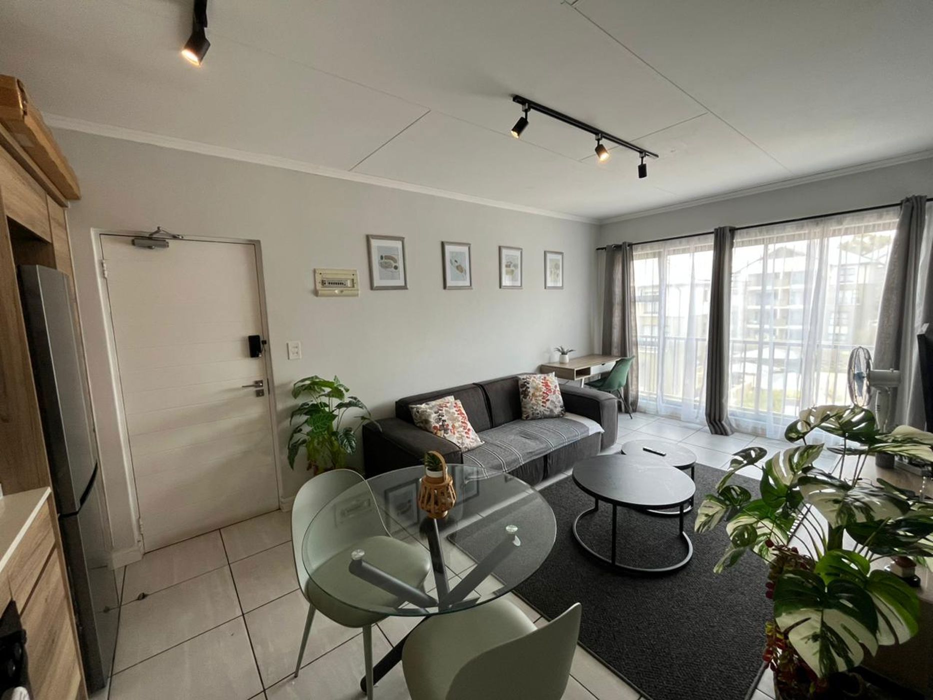 Apartment to rent in Waterfall, Midrand - MDL1725818