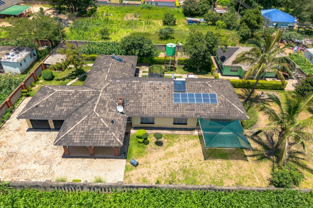 House for sale in Waterfalls, Zimbabwe - 3ZB1728157