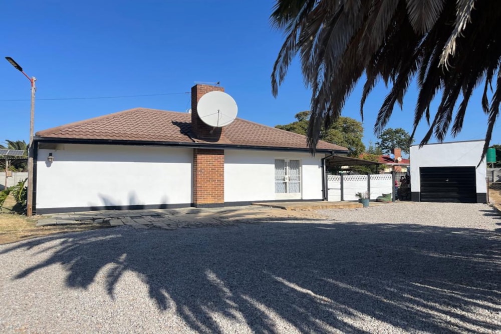 House for sale in Woodlands, Zimbabwe - 3ZB1725867 House for sale in Woodlands, Zimbabwe - 3ZB1725867