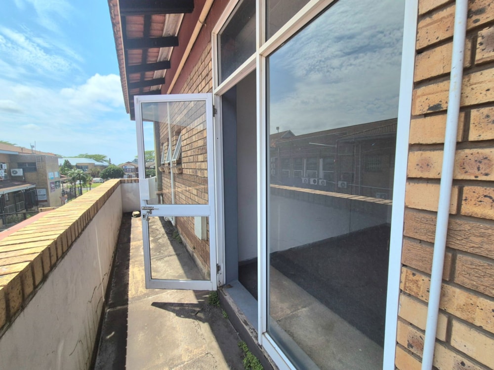 Commercial retail property to rent in Richards Bay - 1RY1725883