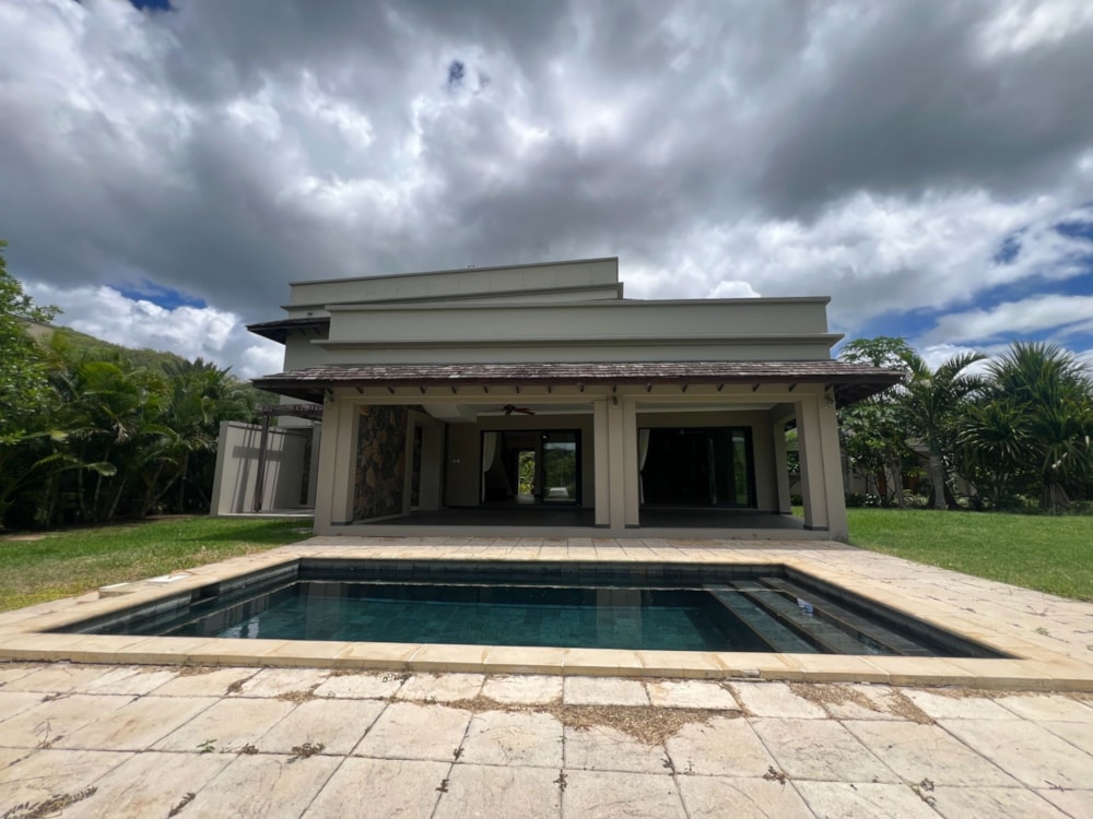 Double-storey house for sale in Black River, Mauritius - MUR1726384