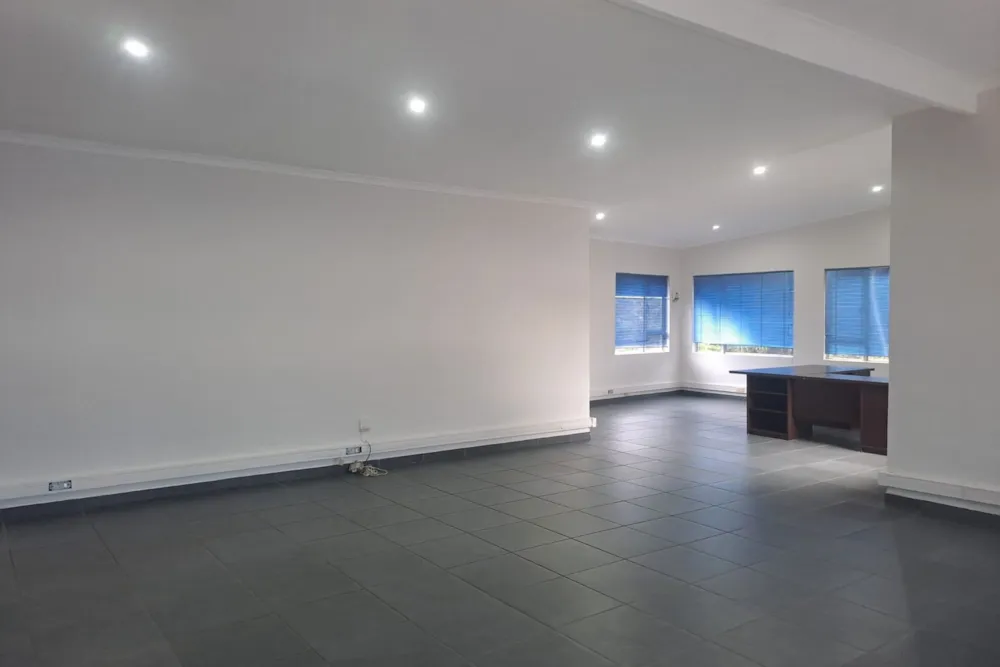 Commercial office let in Amanzimtoti - 1WB1725900 Commercial office let in Amanzimtoti - 1WB1725900