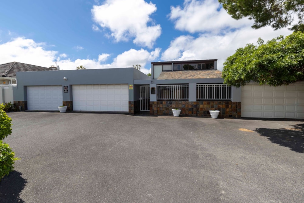 House to rent in Meadowridge - RBL1726421