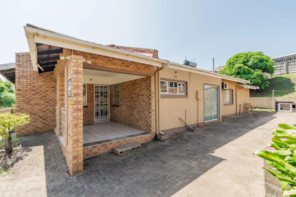 House for sale in Phoenix, KwaZulu-Natal - 1ND1727619 House for sale in Phoenix, KwaZulu-Natal - 1ND1727619