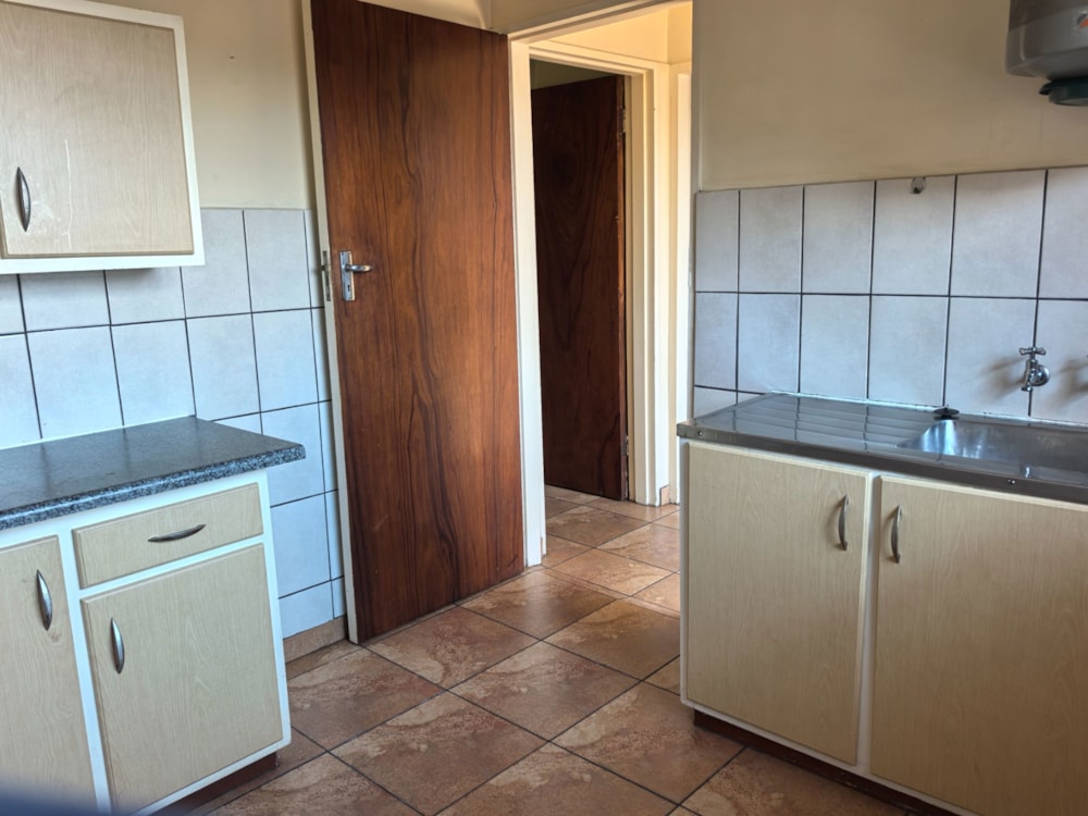 Apartment to rent in Selection Park - 1SP1725941