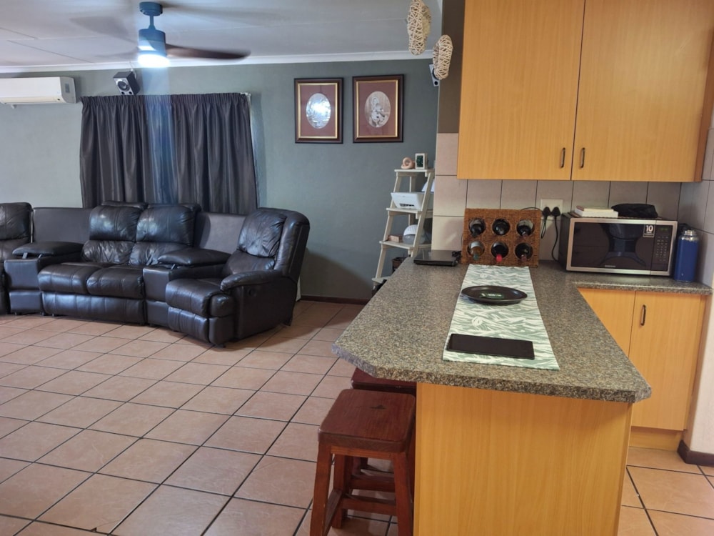 House for sale in West Acres - 1NS1726058