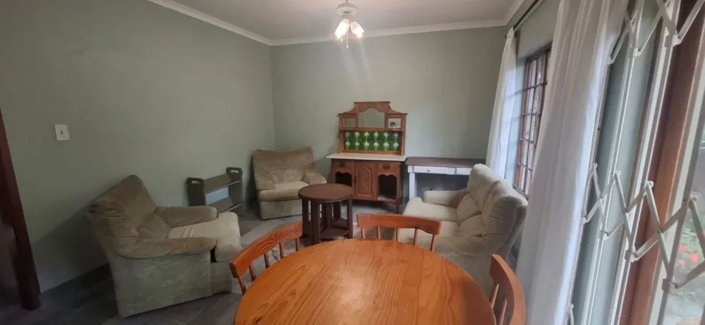 Garden cottage let in Kloof - 1KF1725970
