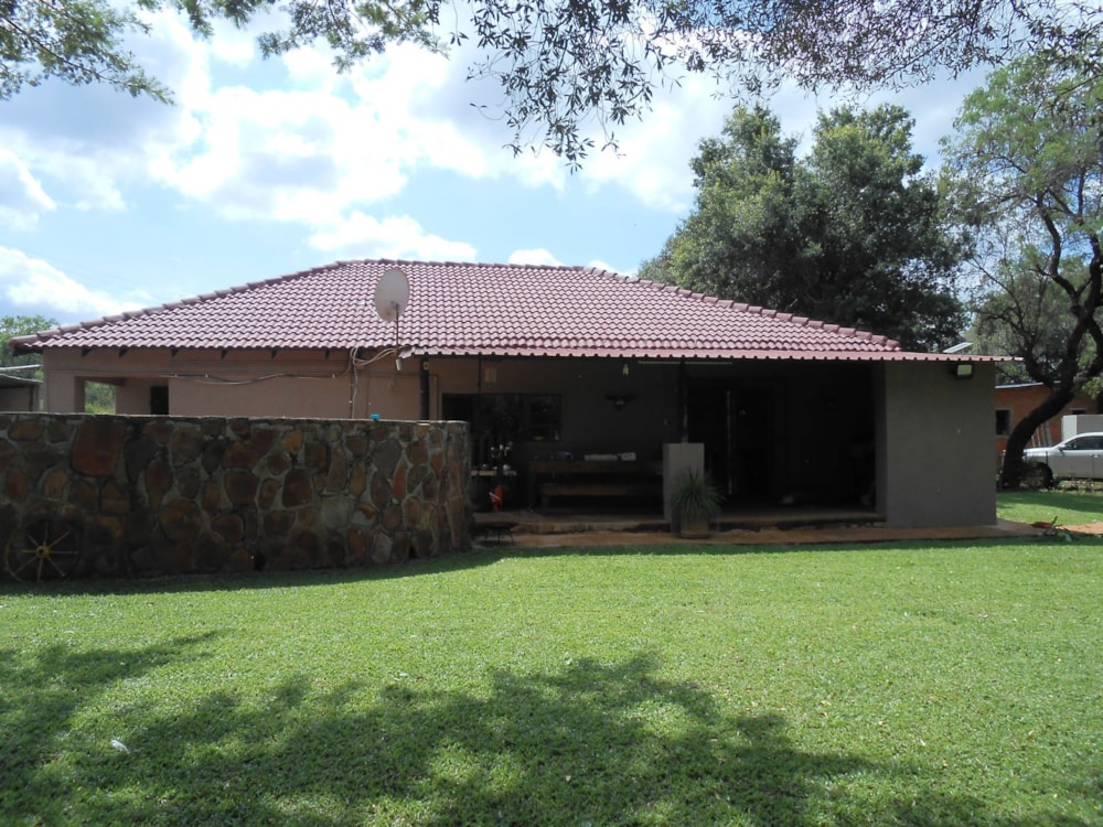 Mixed use farm for sale in Groot Marico - 1RU1726209