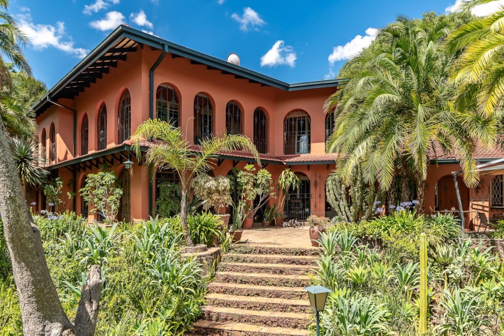 Double-storey house for sale in Greystone Park, Zimbabwe - 3ZB1725985