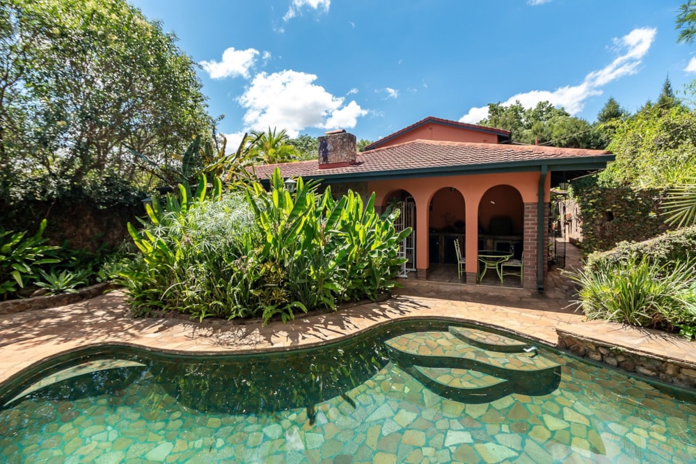 Double-storey house for sale in Greystone Park, Zimbabwe - 3ZB1725985